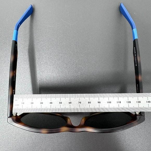 TOMS Sunglasses CLASSIC 101 S001-023-03 Frames 55 [] 17 140 main image 8